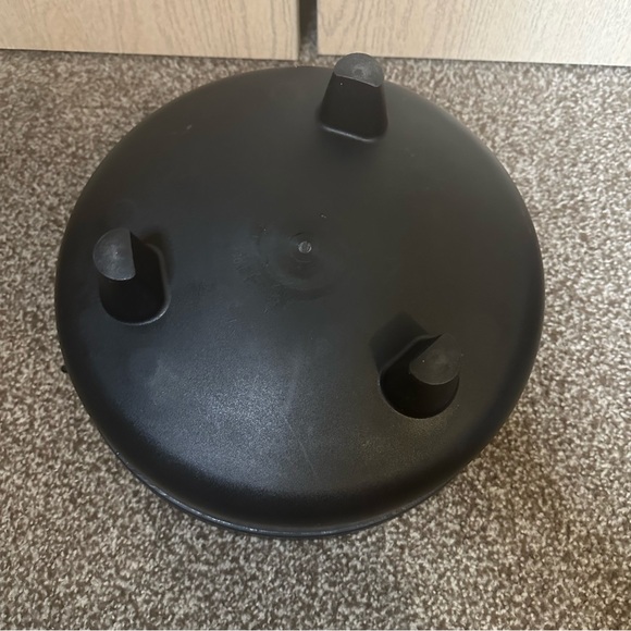 Large Halloween Plastic Black Cauldron - Picture 9 of 11